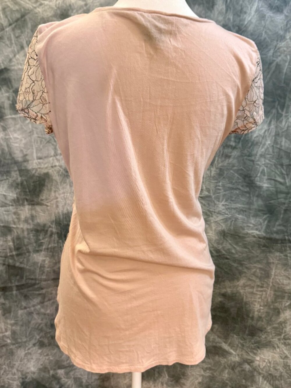 ✨ Ann Taylor Black Floral Lace Overlay Blouse ✨Small - Picture 2 of 4
